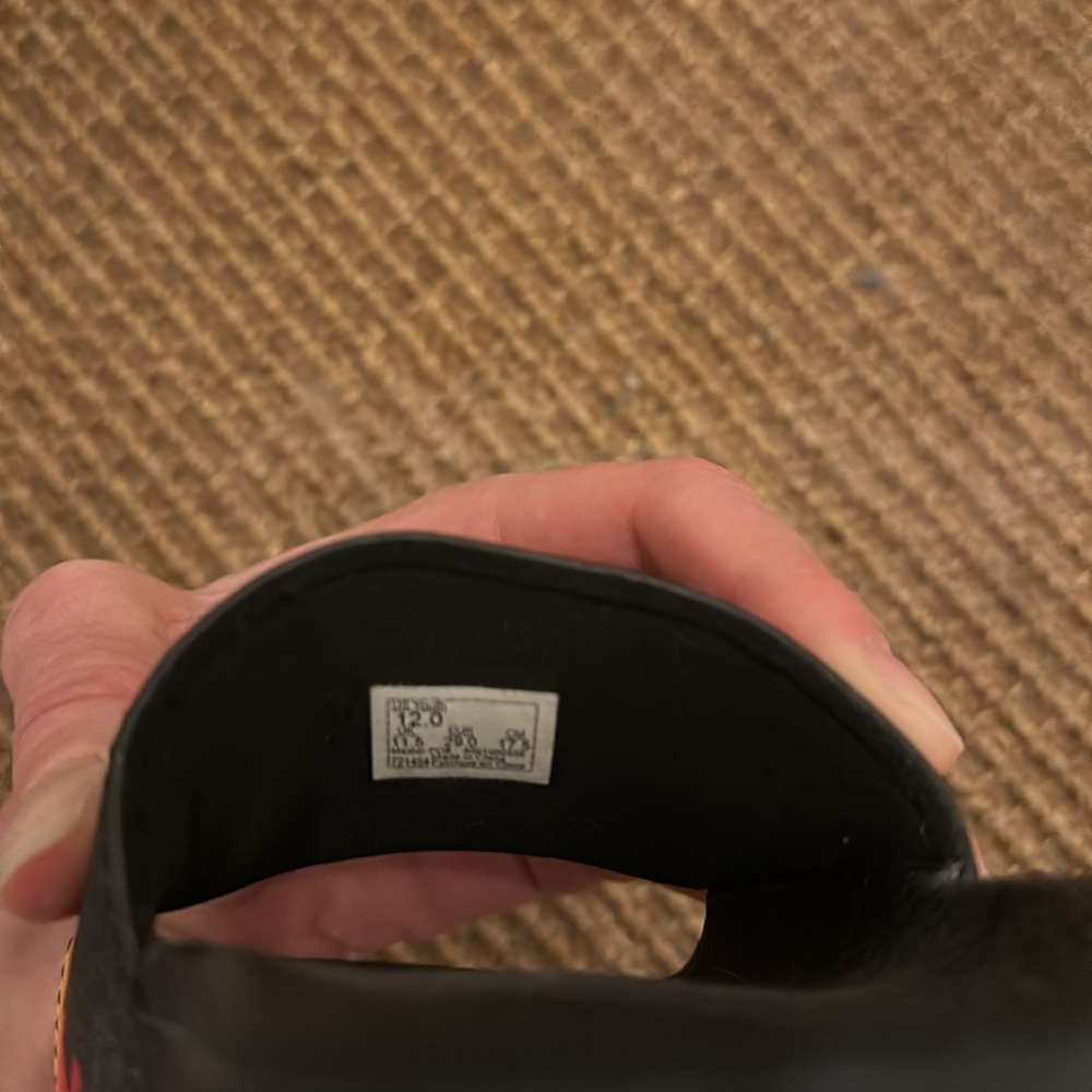 Vans new flame Slides Sandals size 12 toddler. Extra cushion and comfort - Picture 4 of 4
